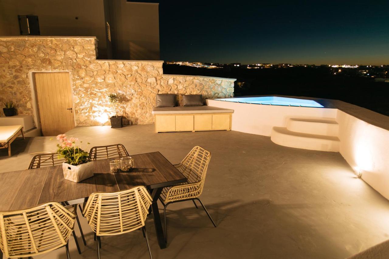 Amer Villa Santorini With Outdoor Hot Tub Vothon ภายนอก รูปภาพ